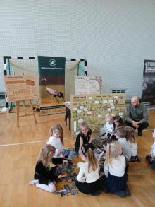 Obchody Święta Patrona Szkoły - stoisko edukacyjne